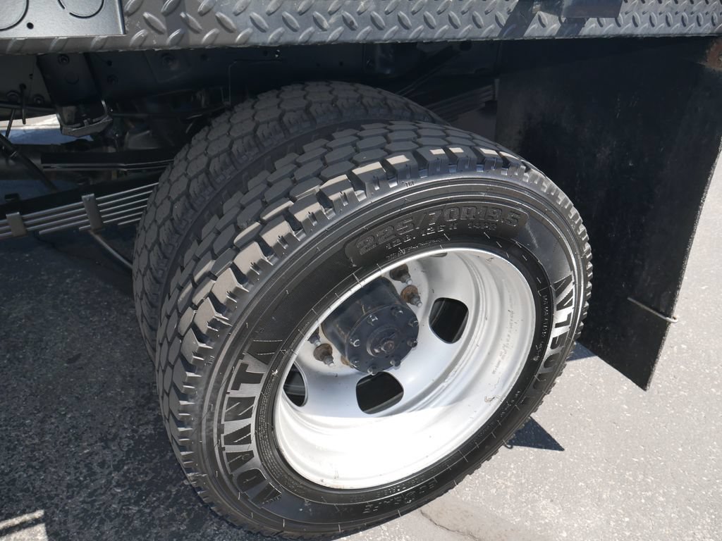 Used 2024 RAM 5500 SLT w/ Quick Order Package 2YG SLT AWD/4WD image 17