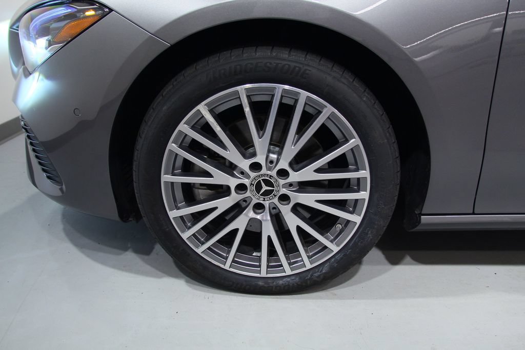 Certified 2025 Mercedes-Benz CLA 250 4MATIC image 18