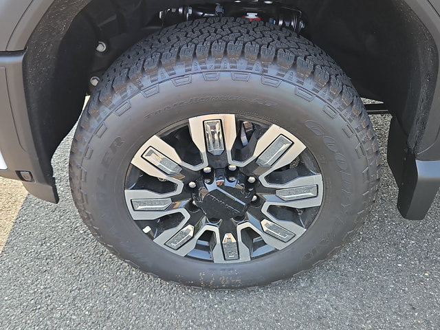New 2026 GMC Sierra 2500 Denali w/ Denali Reserve Package AWD/4WD image 7