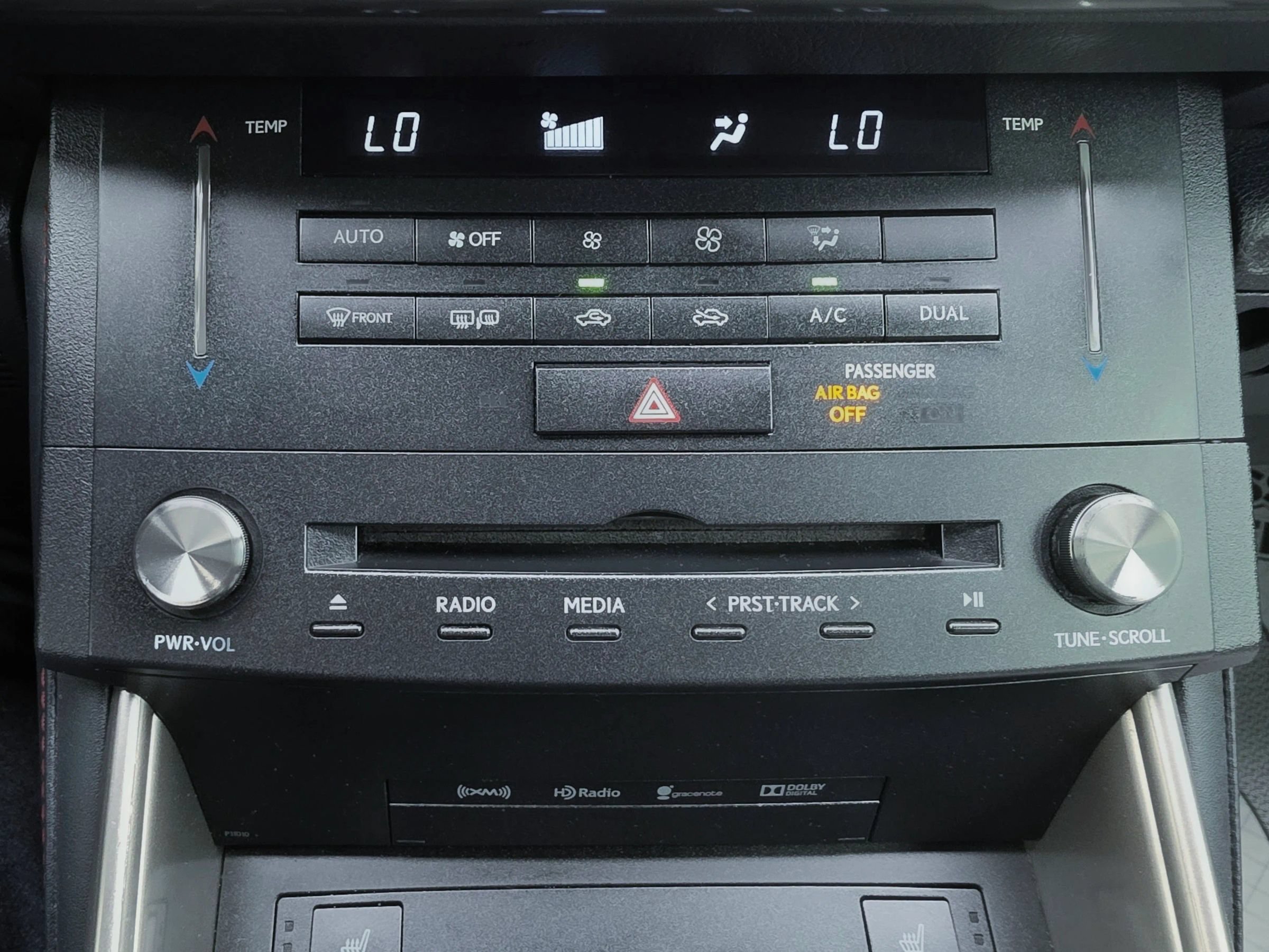 Used 2015 Lexus IS 350 w/ F-Sport Package RWD image 29