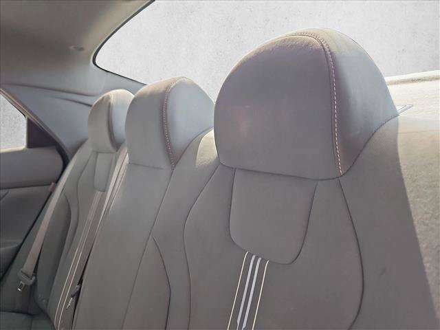 Used 2024 Hyundai Elantra SEL FWD image 15