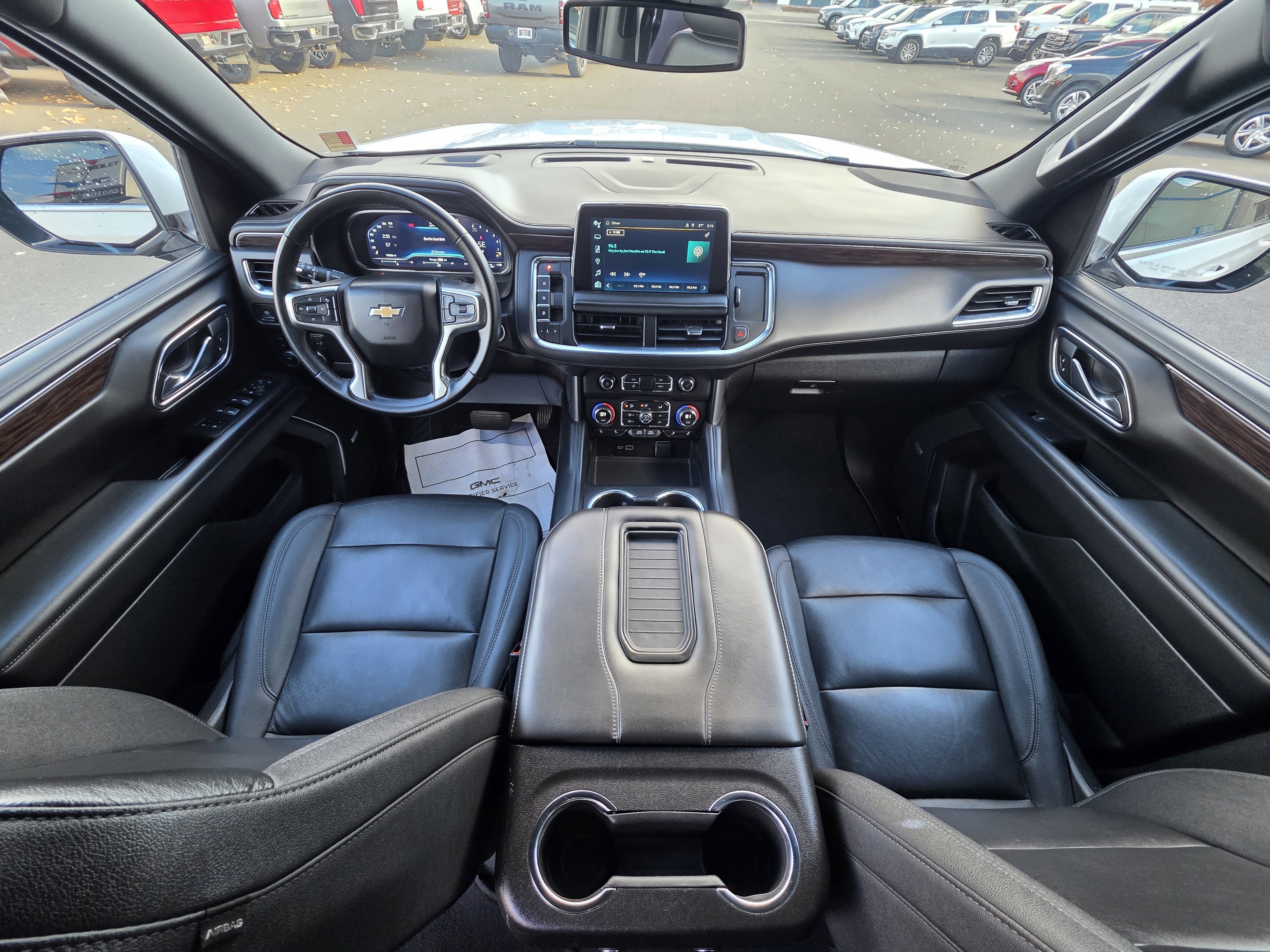 Used 2023 Chevrolet Suburban LT image 20