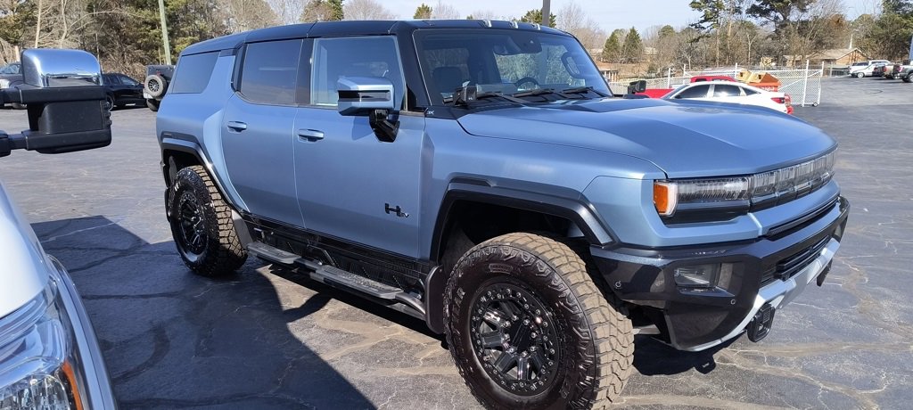 Used 2024 GMC Hummer EV 3X w/ Omega Edition image 8