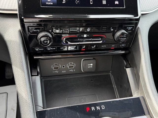 Certified 2024 Jeep Grand Cherokee L Laredo AWD/4WD image 21