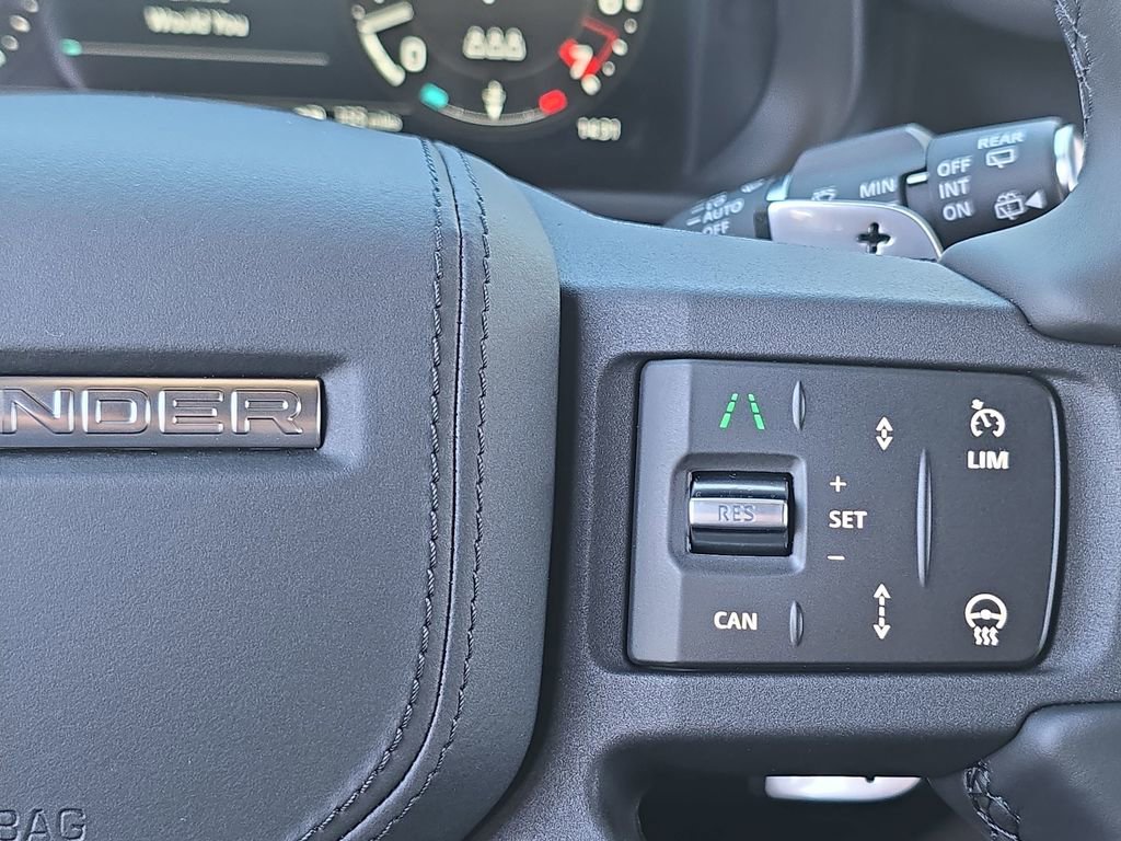 New 2026 Land Rover Defender 90 V8 image 18