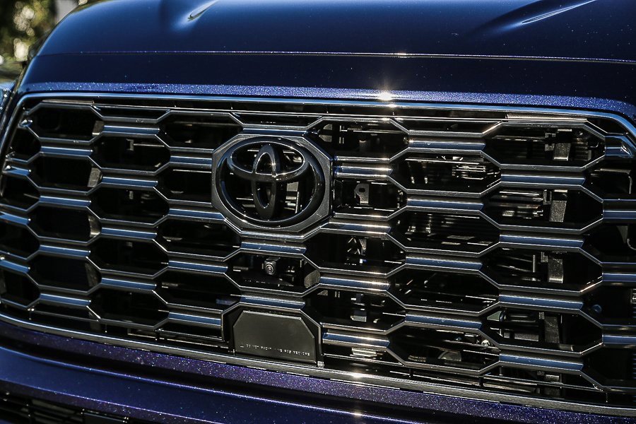 New 2026 Toyota Sequoia Platinum image 5