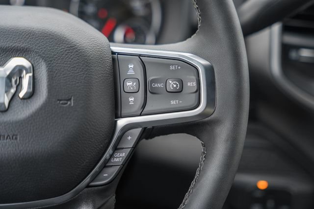 New 2026 RAM 3500 Big Horn AWD/4WD image 40