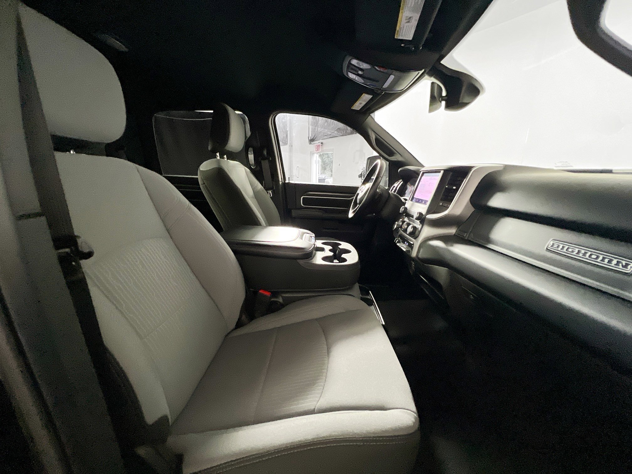 Used 2024 RAM 2500 Big Horn w/ Bed Utility Group image 31