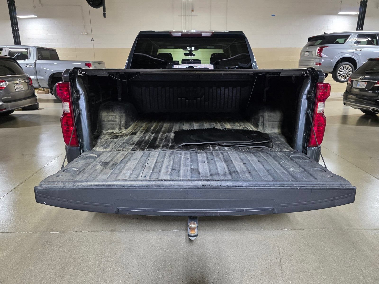 Used 2020 Chevrolet Silverado 1500 LT w/ All-Star Edition AWD/4WD image 14