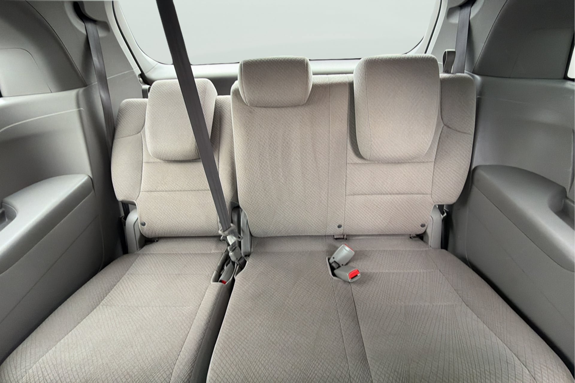 Used 2016 Honda Odyssey SE image 35