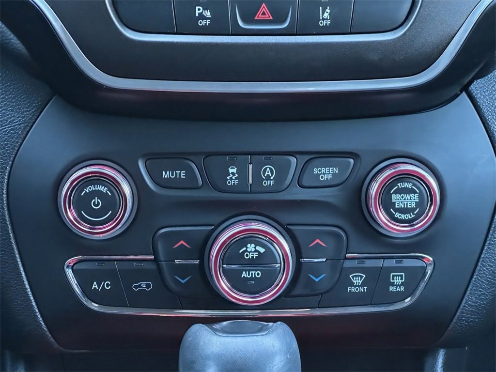 Certified 2021 Jeep Cherokee Trailhawk w/ Sun, Sound & Nav Group image 19