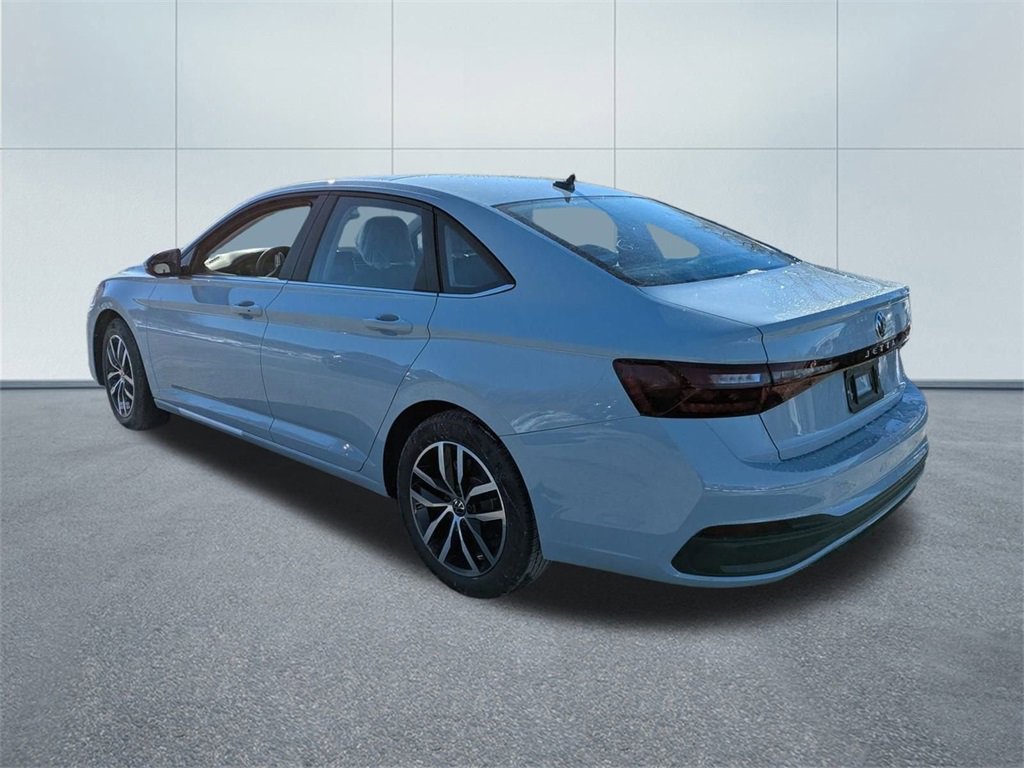 New 2026 Volkswagen Jetta SE image 5