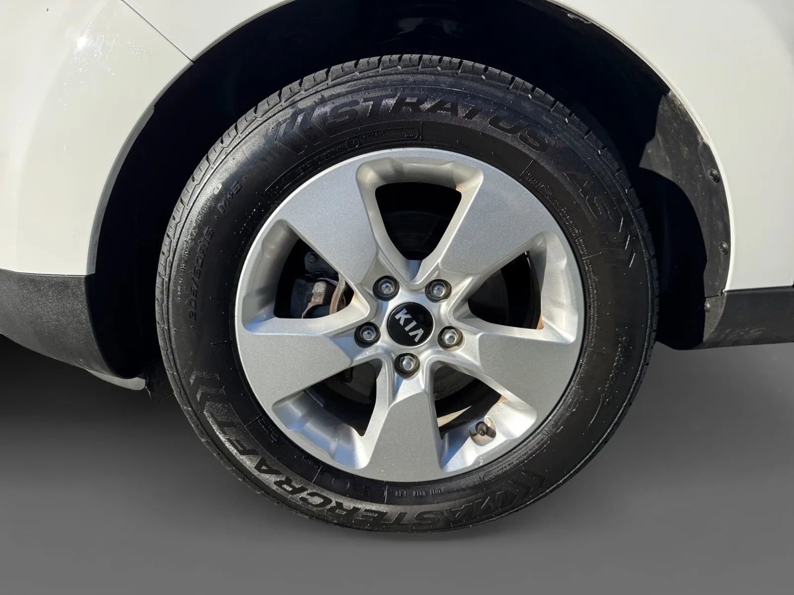 Used 2019 Kia Soul FWD image 22