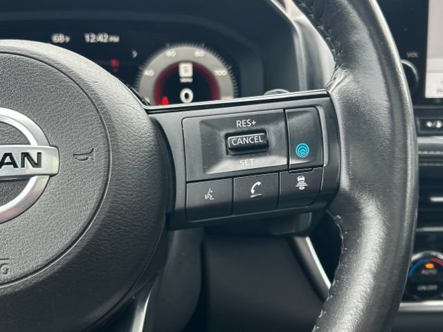 Used 2021 Nissan Rogue Platinum AWD/4WD image 40