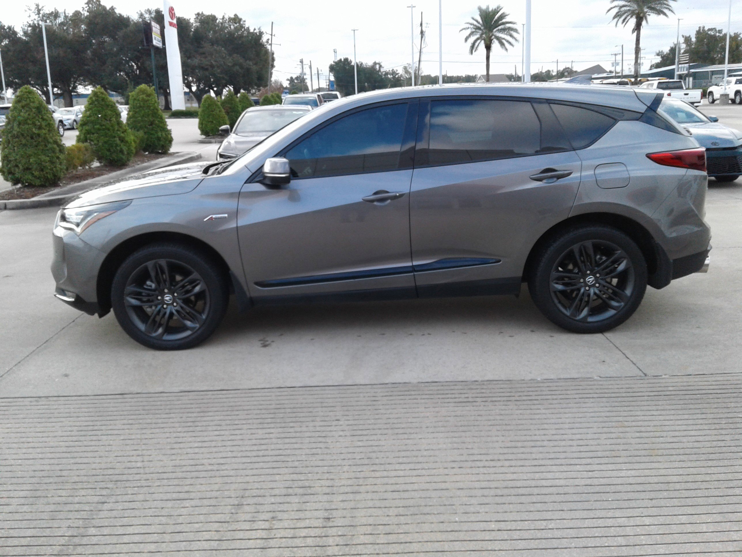 Used 2022 Acura RDX A-Spec image 4