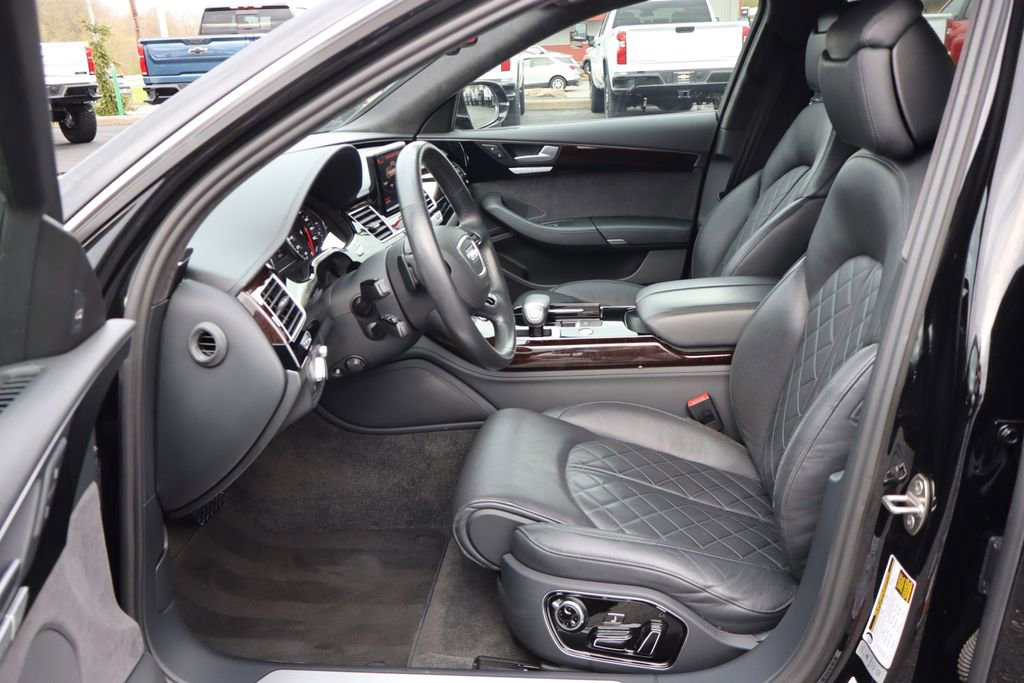 Used 2017 Audi A8 L 3.0T w/ Executive Package image 5