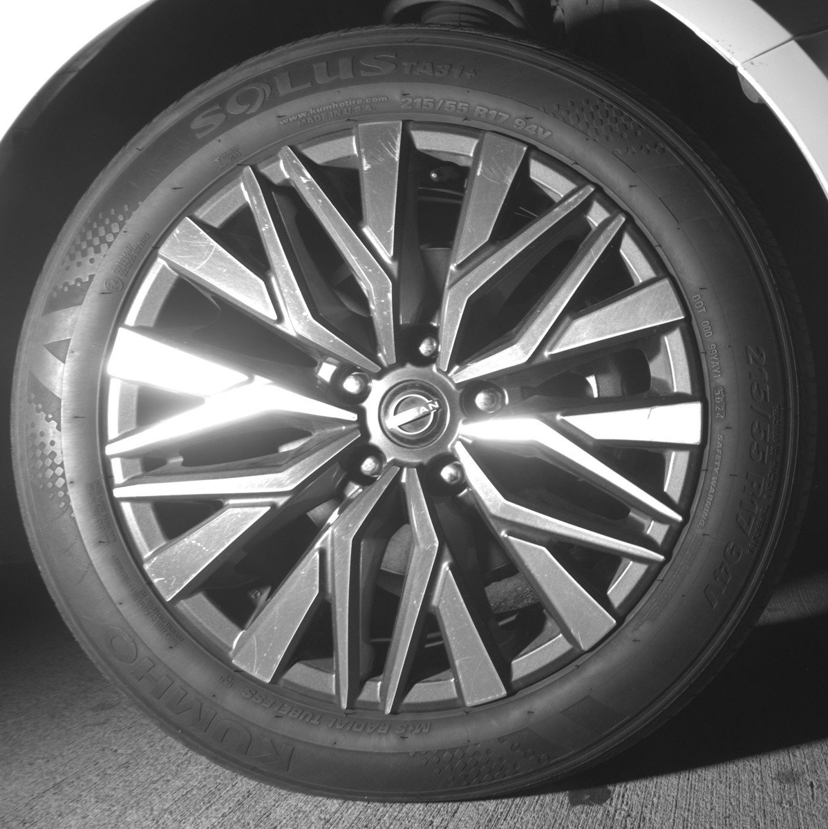 Used 2025 Nissan Altima 2.5 SV image 13