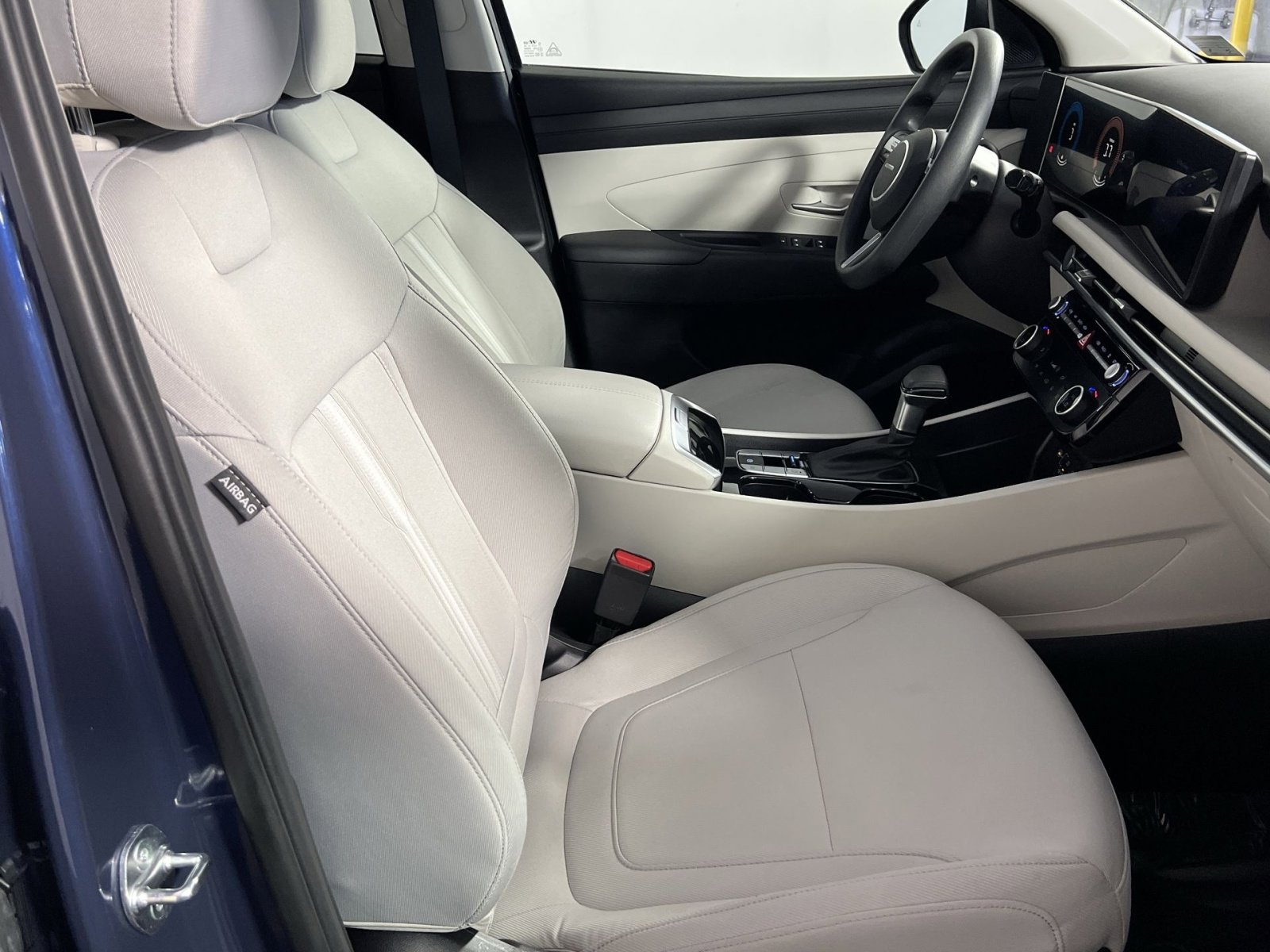 Used 2025 Hyundai Tucson SEL FWD image 29