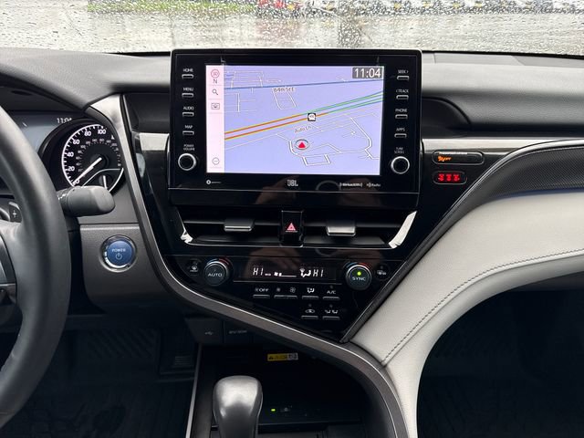 Used 2024 Toyota Camry XSE w/ Navigation Package image 27