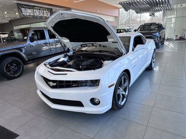 Used 2012 Chevrolet Camaro SS w/ RS Package image 2