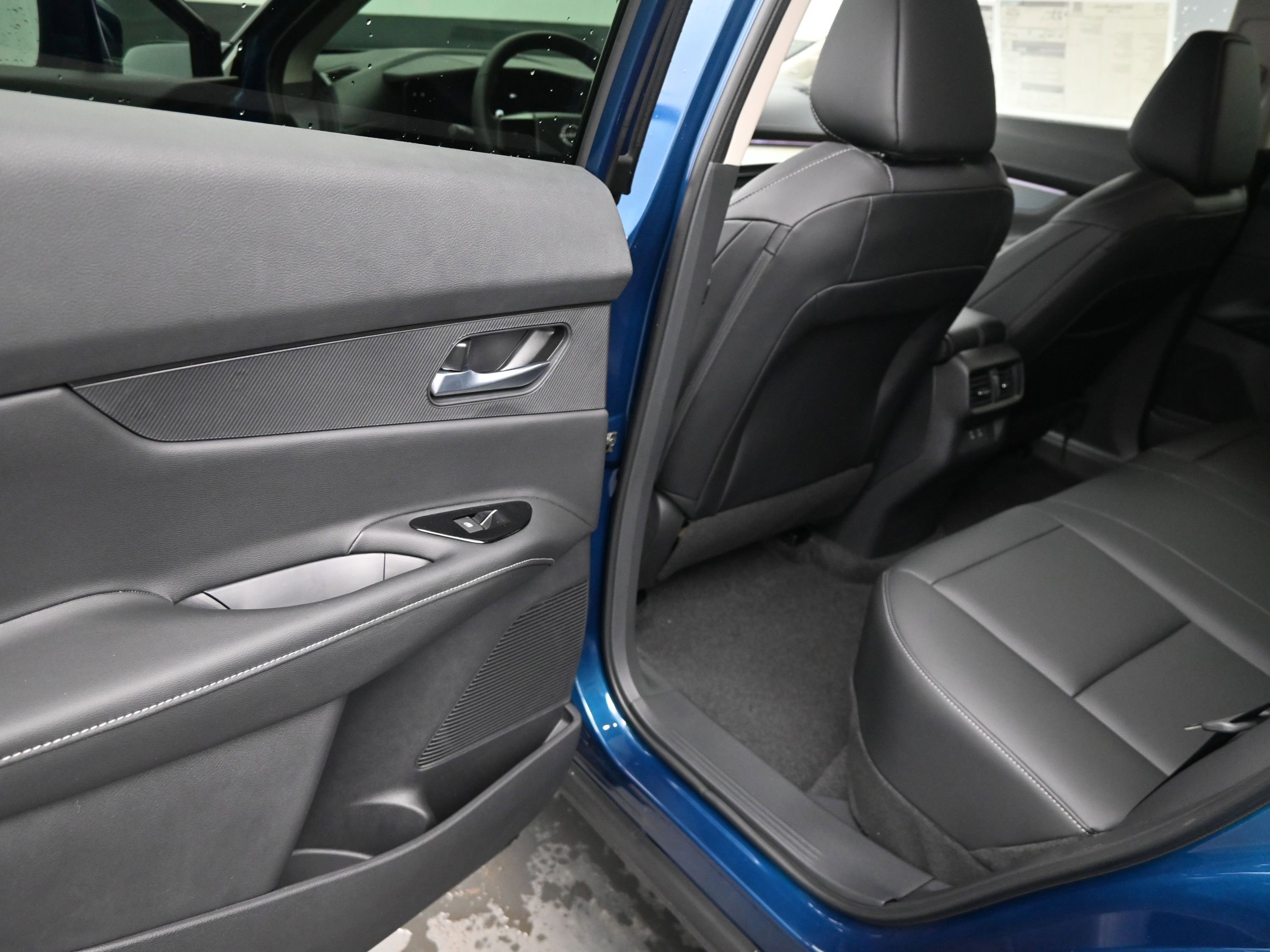 New 2026 Nissan Murano SL image 17