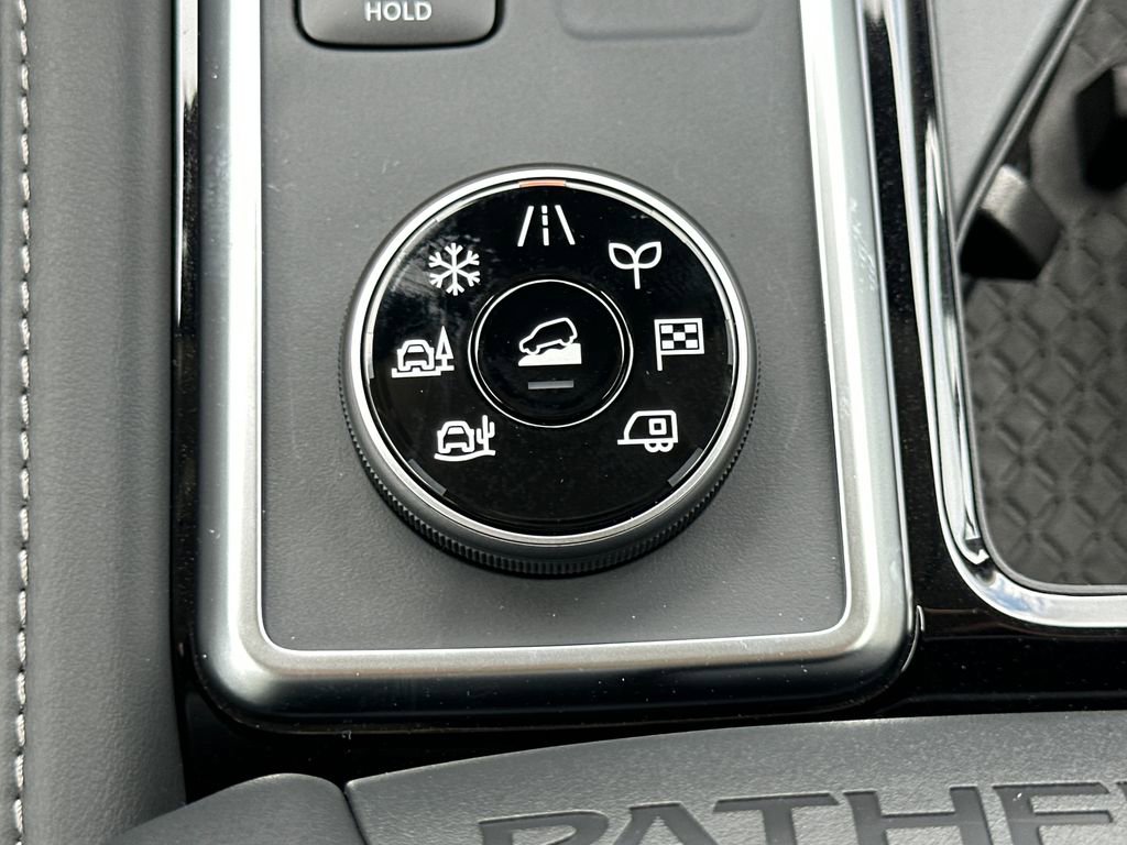 New 2026 Nissan Pathfinder SL AWD/4WD image 28