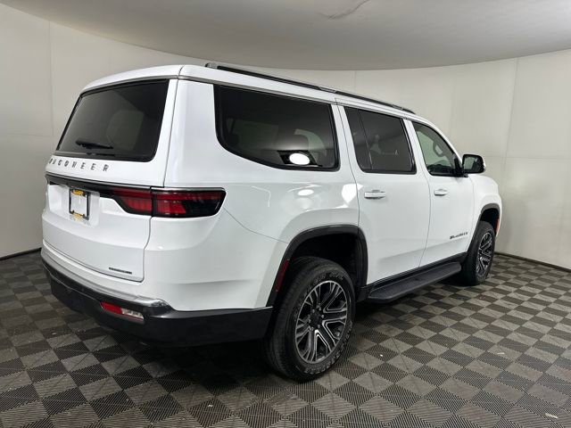 Used 2022 Jeep Wagoneer Series III w/ Flexible Seating Group image 3