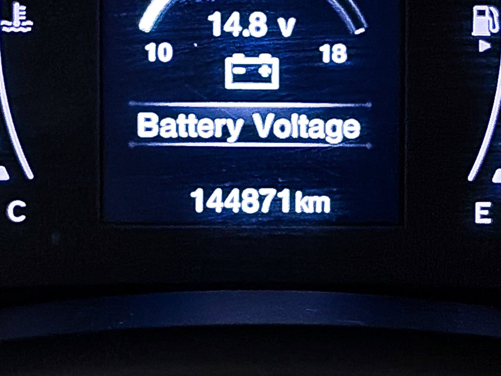 Used 2019 Jeep Renegade Latitude w/ Cold Weather Group image 27