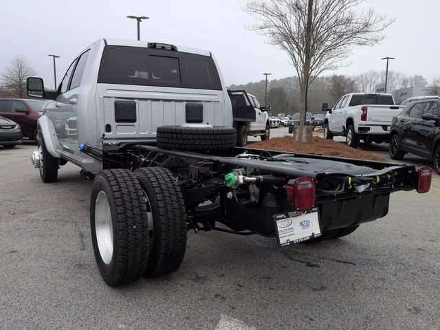 New 2026 RAM 5500 4x4 Crew Cab w/ Laramie Trim Package image 6