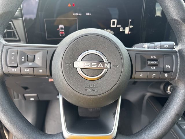 New 2025 Nissan Kicks SV image 13