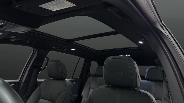 Used 2024 GMC Acadia AT4 image 12