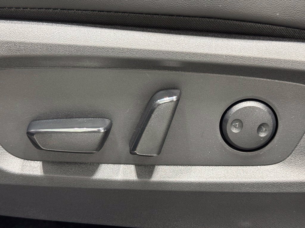 New 2026 Nissan Pathfinder Platinum AWD/4WD image 11