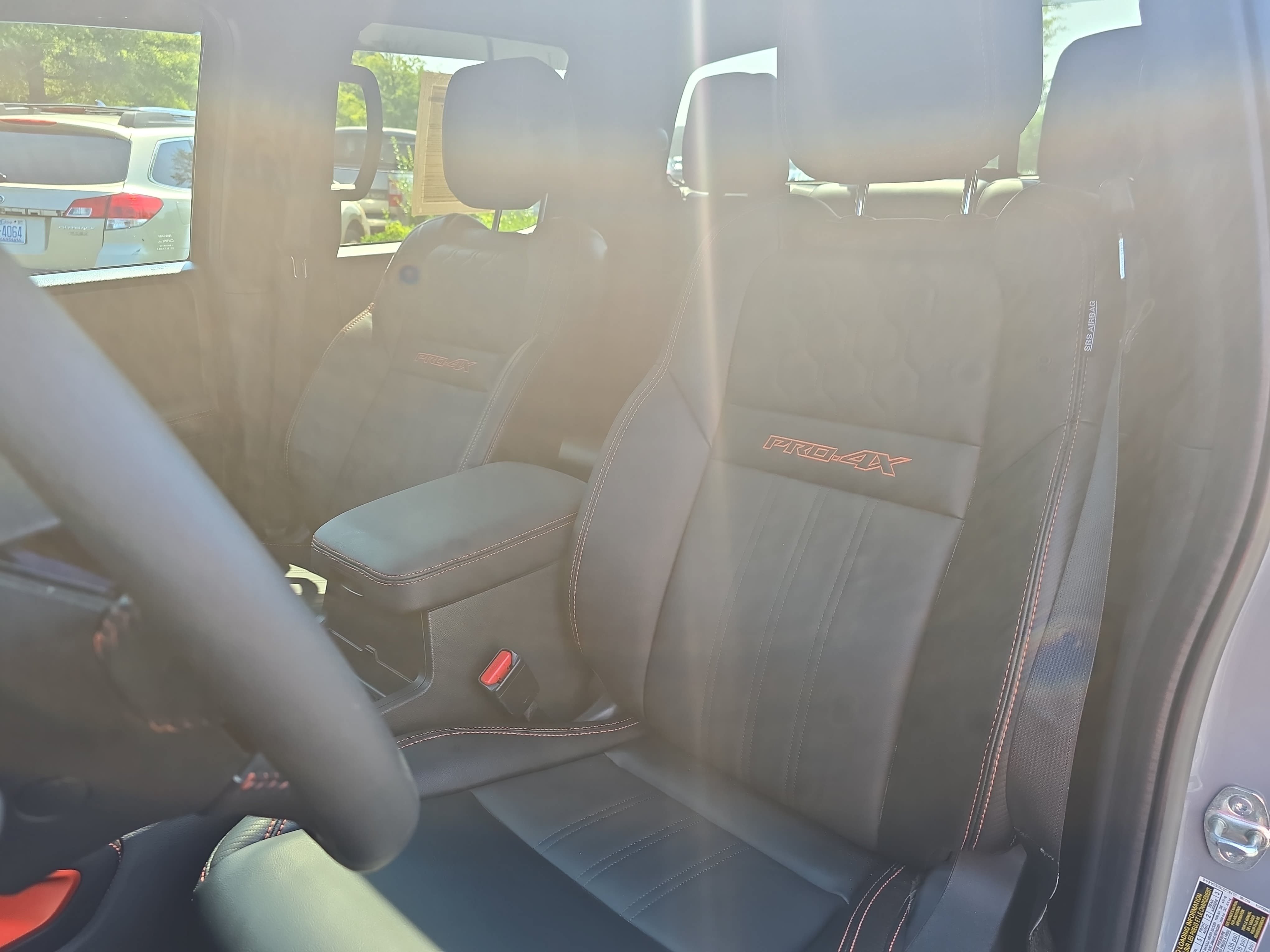 Used 2023 Nissan Frontier PRO-4X w/ Pro-4X Premium Package AWD/4WD image 15