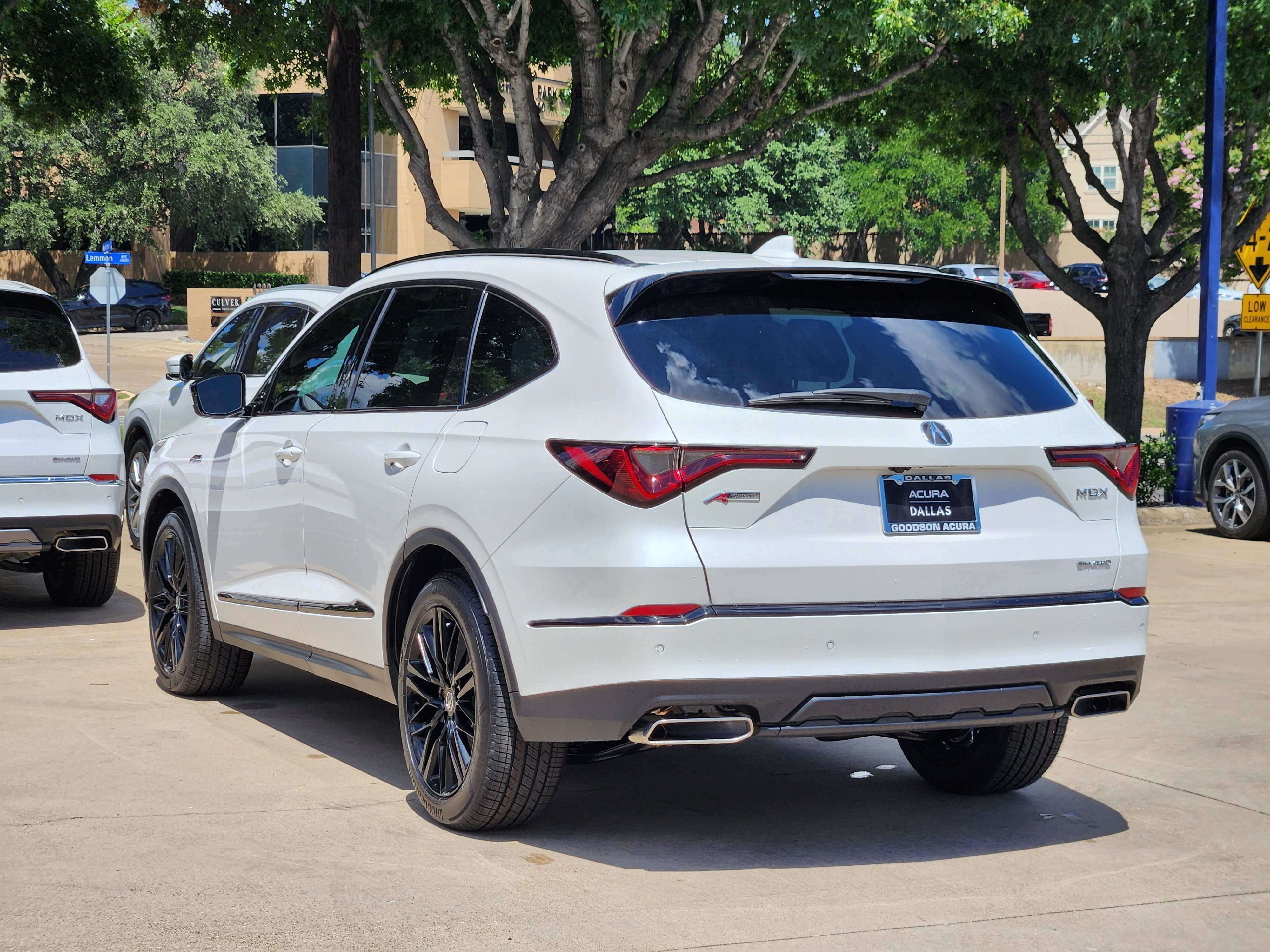 New 2026 Acura MDX A-Spec image 4