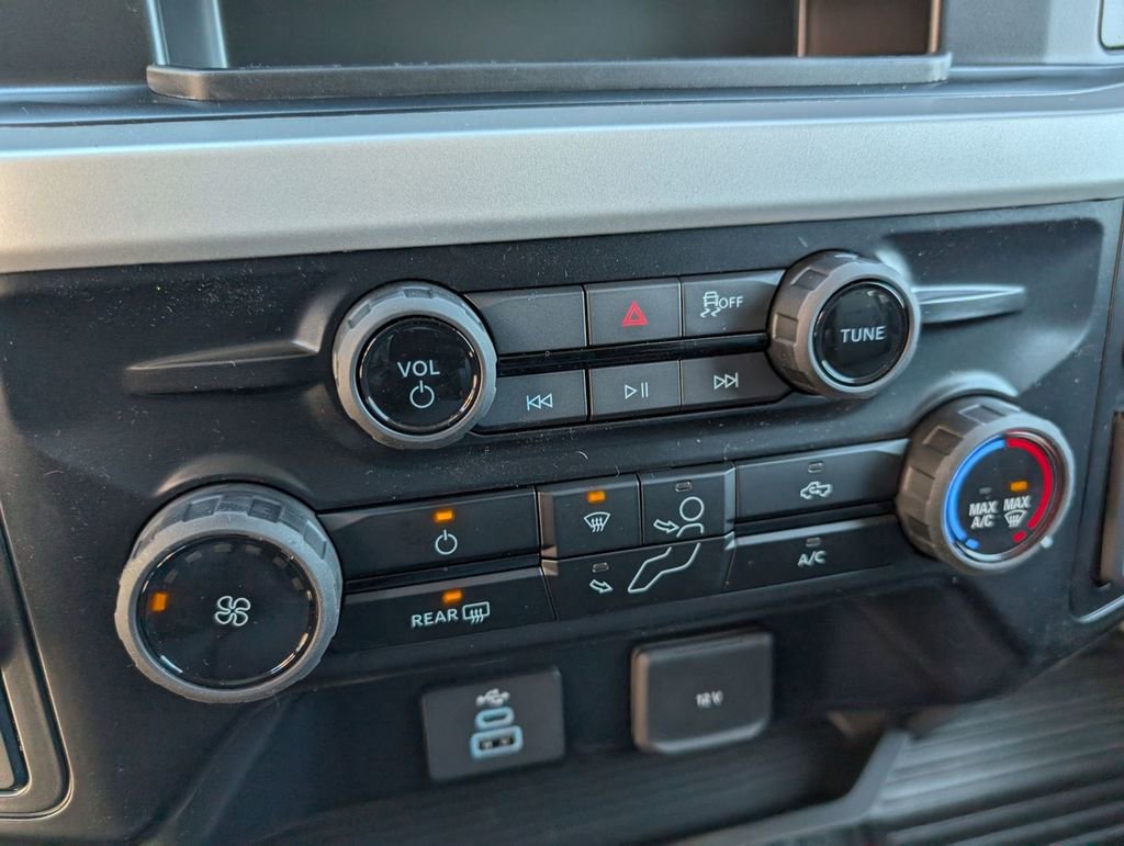 New 2026 Ford F450 XL w/ XL Driver Assist Package image 32