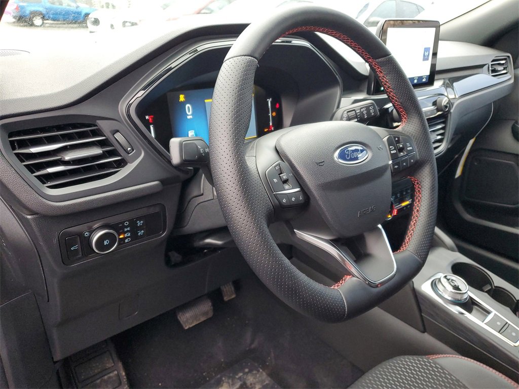 New 2026 Ford Escape ST-Line Select w/ Equipment Group 401A image 8