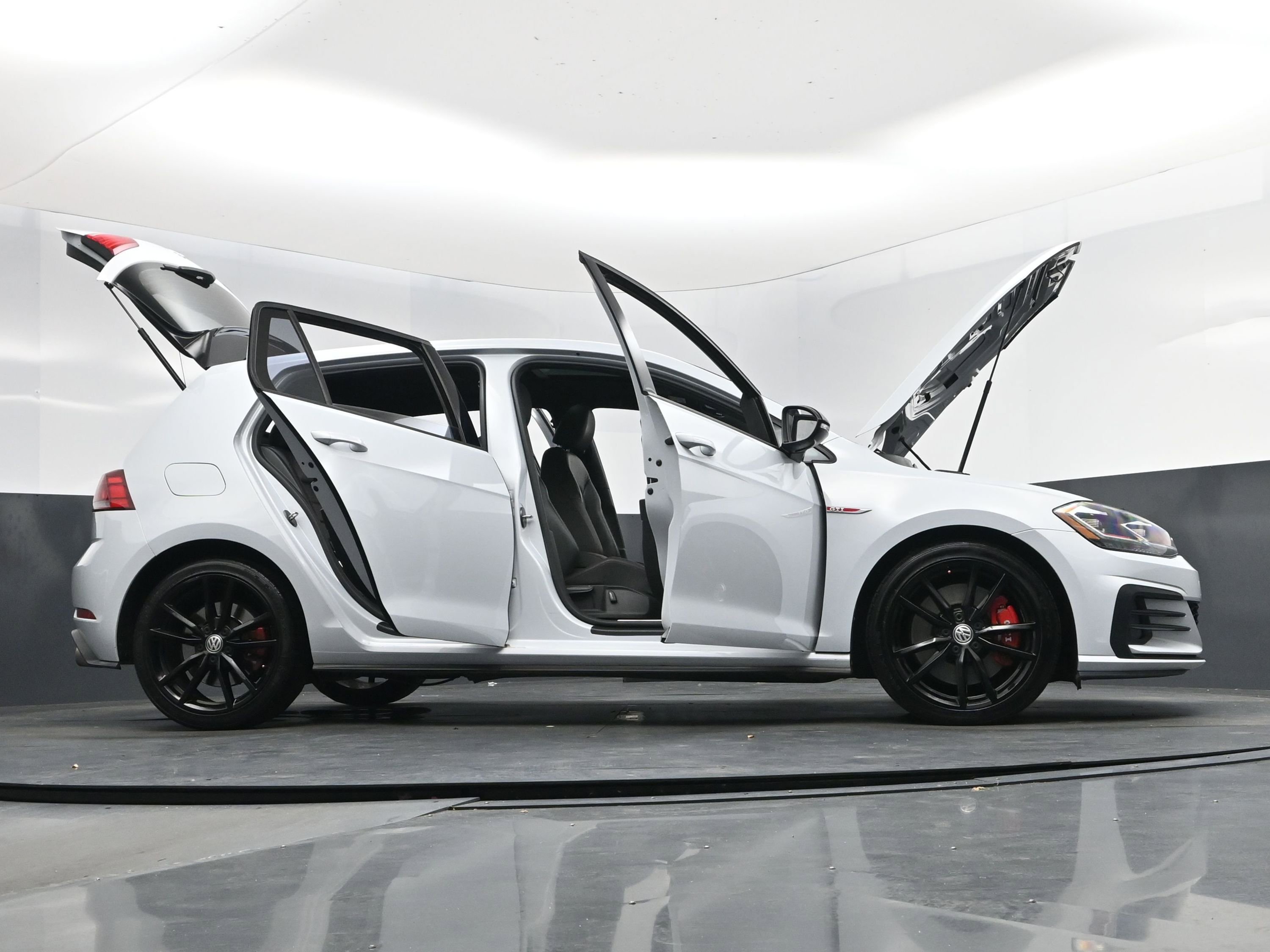 Used 2021 Volkswagen GTI Autobahn image 21