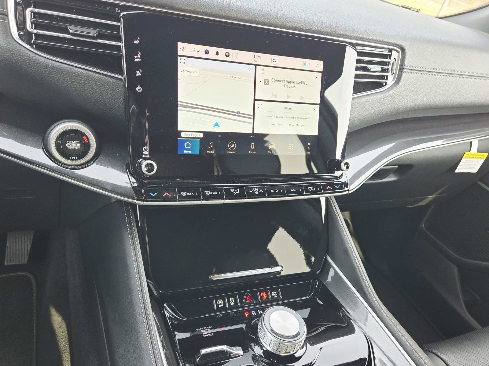 Used 2024 Jeep Wagoneer L 4WD w/ Premium Group I image 32