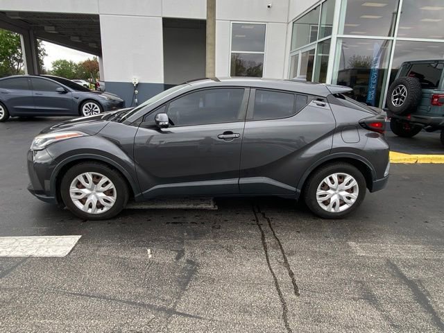 Used 2021 Toyota C-HR LE image 6