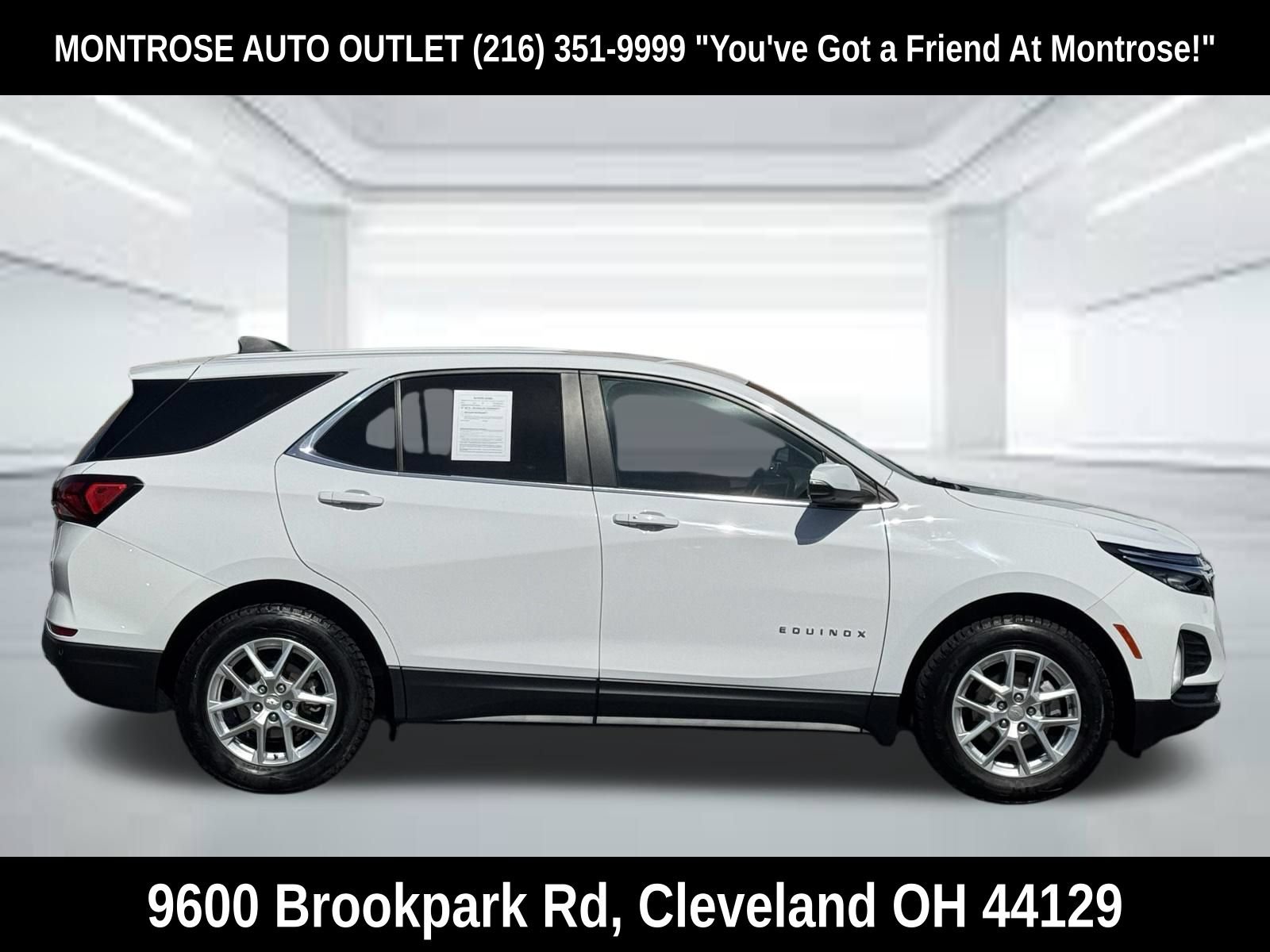 Used 2024 Chevrolet Equinox LT FWD image 3