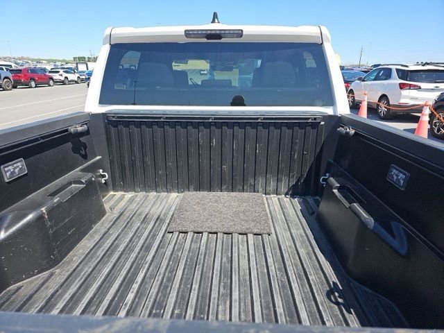 Used 2025 Toyota Tacoma TRD Off-Road image 17