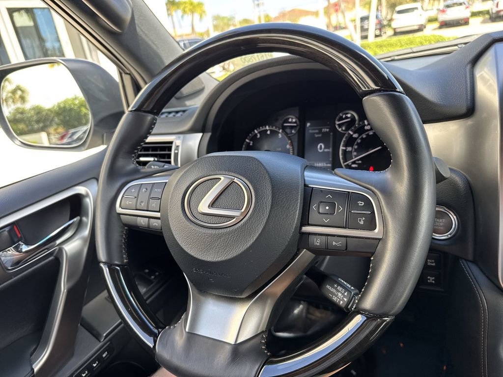 Used 2023 Lexus GX 460 Premium image 56