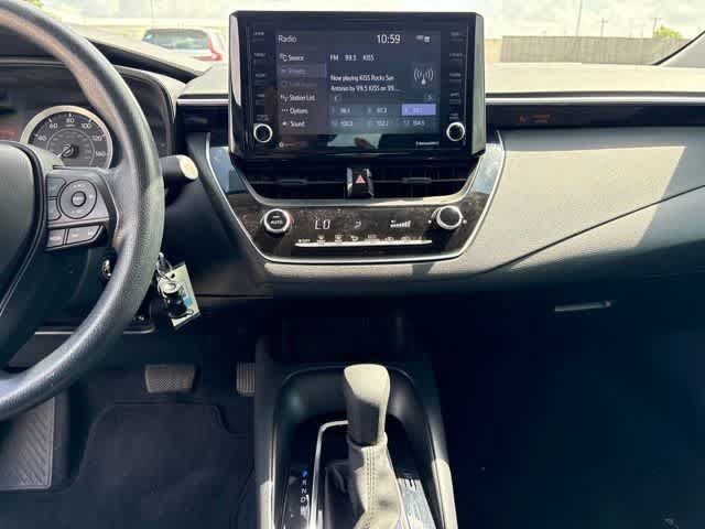 Used 2022 Toyota Corolla LE FWD image 21