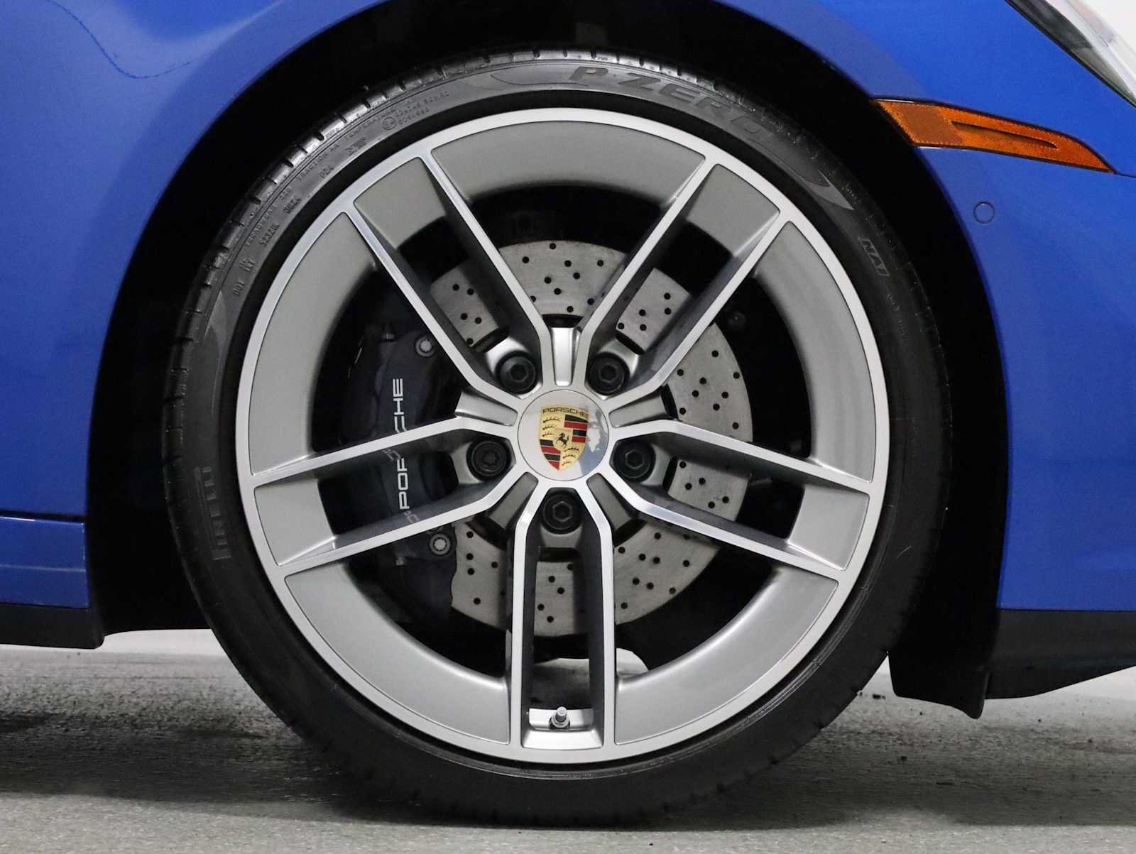 Certified 2025 Porsche 911 Carrera RWD image 12