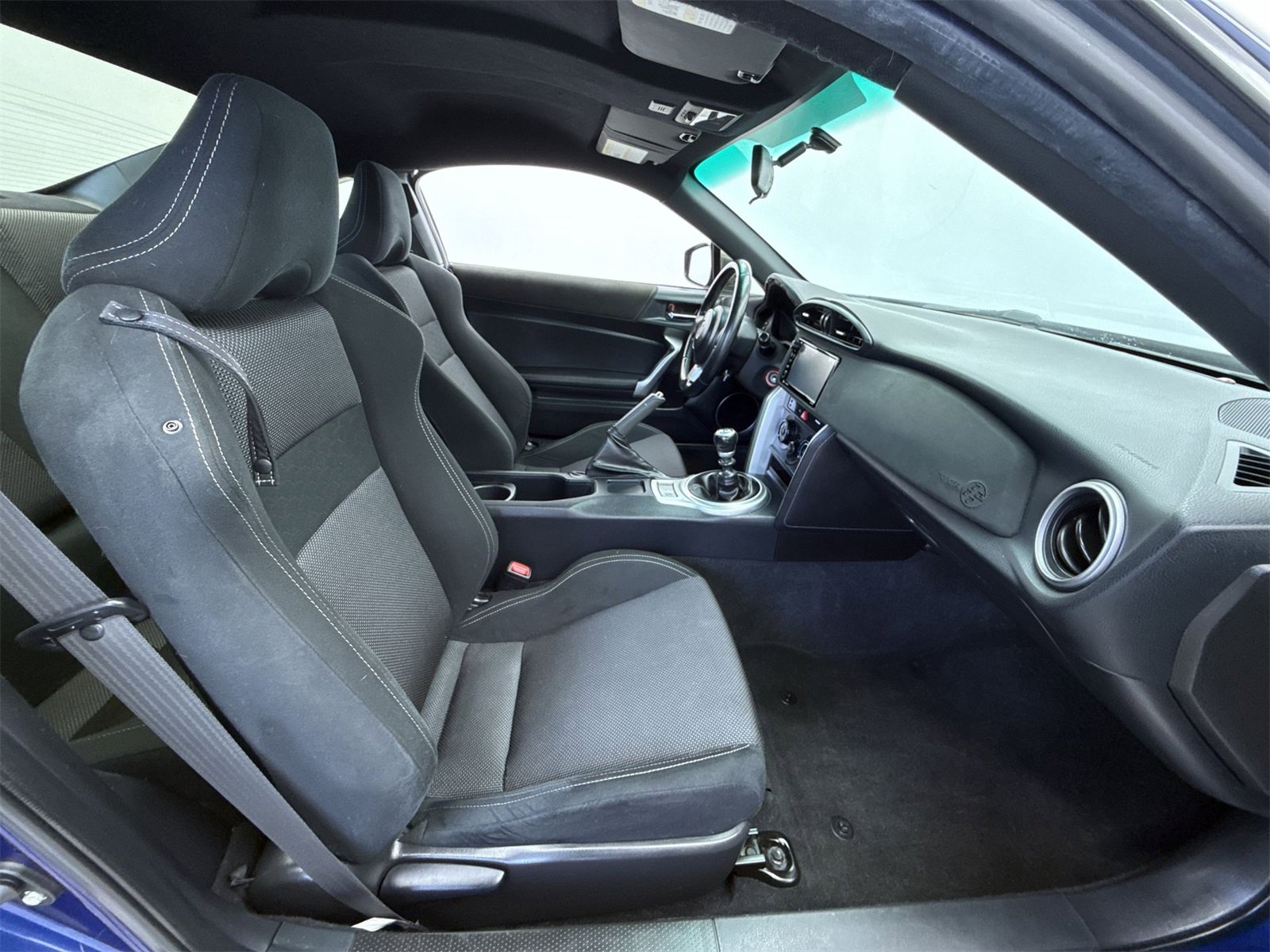 Used 2017 Toyota 86 image 15