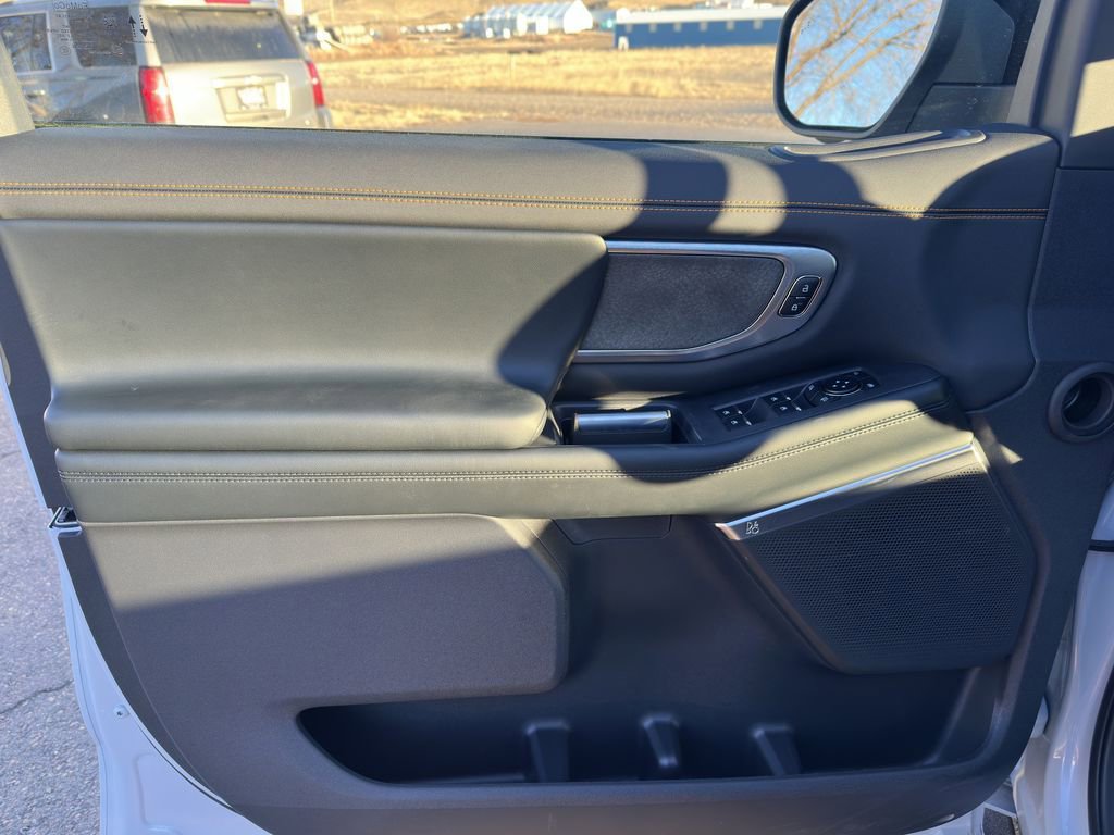 New 2026 Ford Expedition Tremor image 9