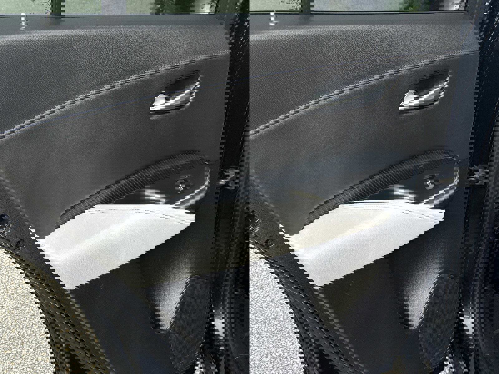 Certified 2024 Cadillac XT4 Sport image 12