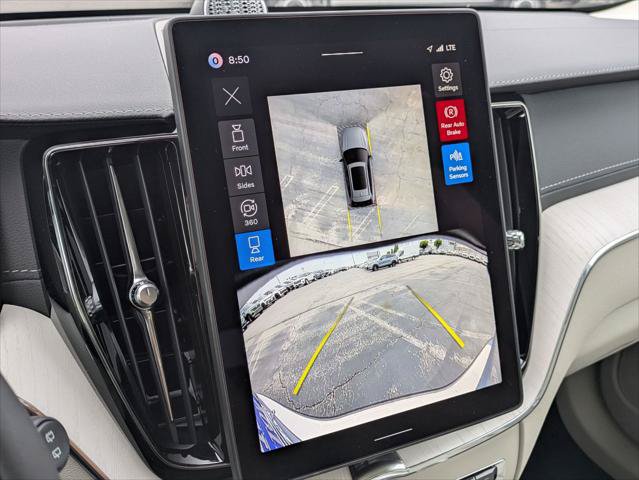New 2026 Volvo XC60 B5 Ultra w/ Climate Package PRO AWD/4WD image 9