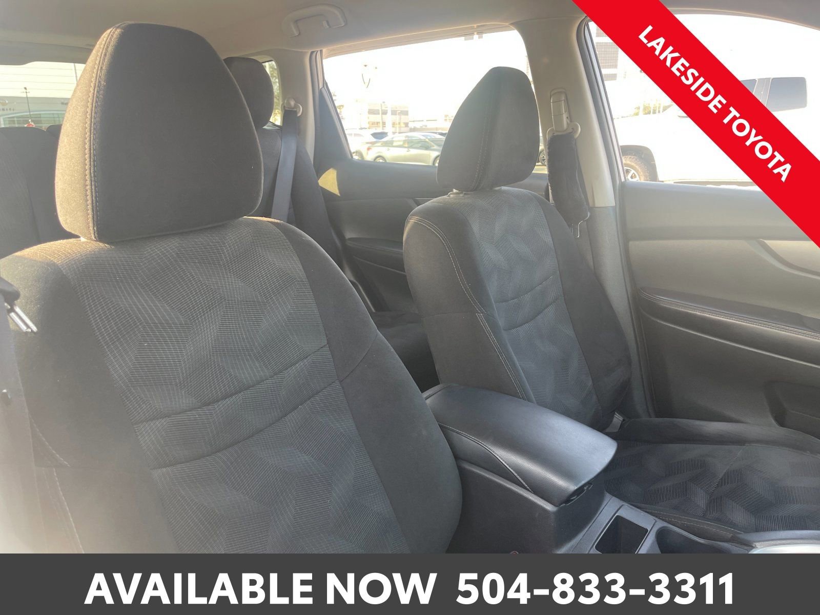 Used 2016 Nissan Rogue SV image 15