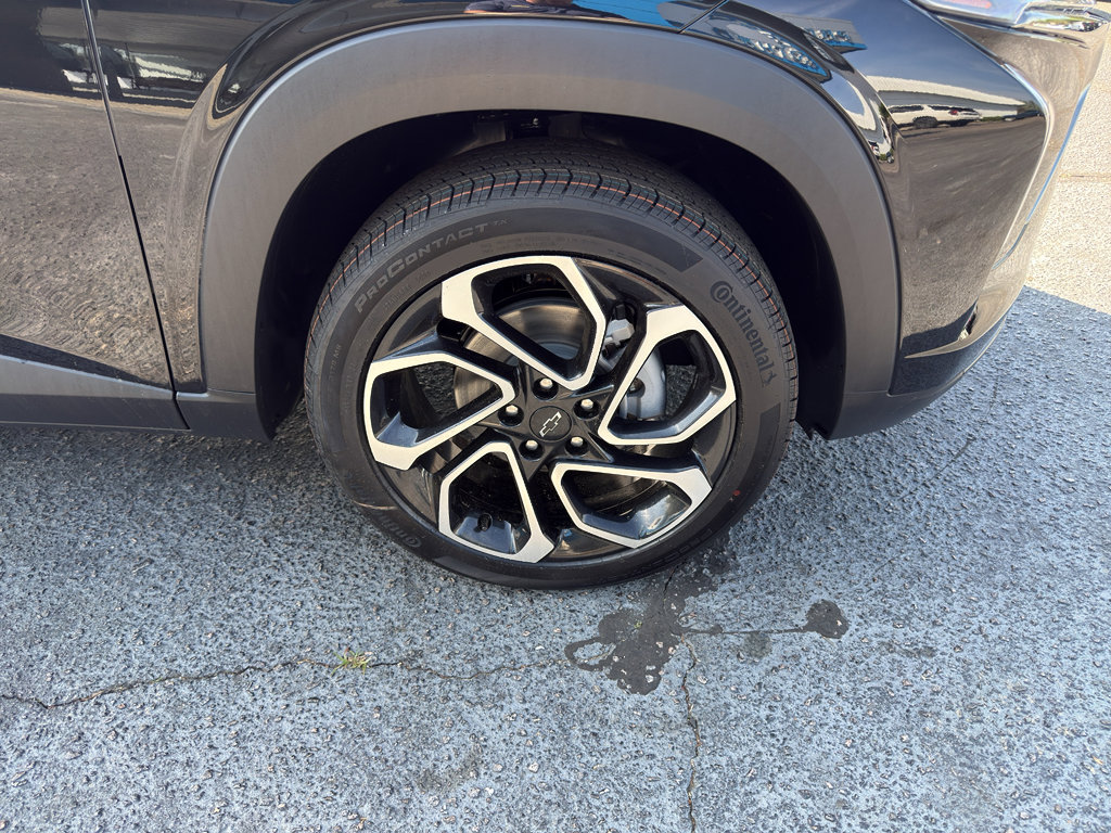 New 2026 Chevrolet Trax RS w/ Driver Confidence Package image 7